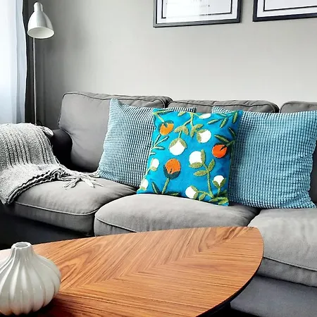 House Of Whales, Con Vistas Al Mar En Caion *