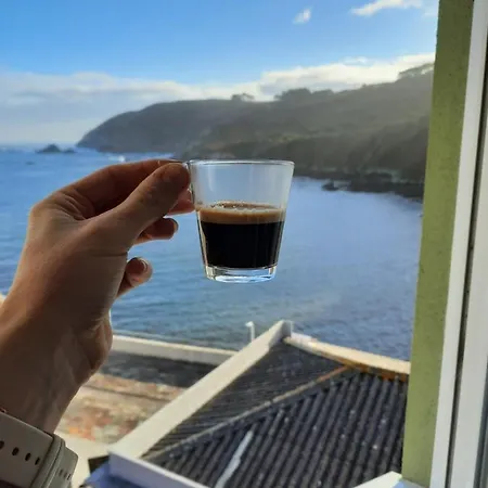 House Of Whales, Con Vistas Al Mar En Caion 公寓 *