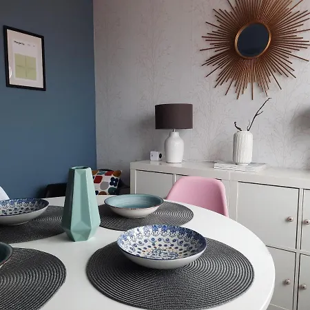 House Of Whales, Con Vistas Al Mar En Caion Apartment
