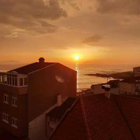 House Of Whales, Con Vistas Al Mar En Caion *