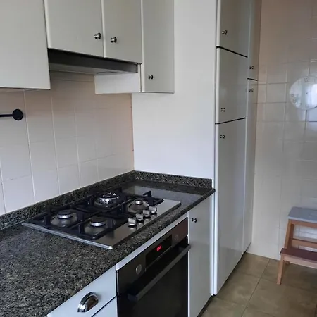 House Of Whales, Con Vistas Al Mar En Caion Apartment