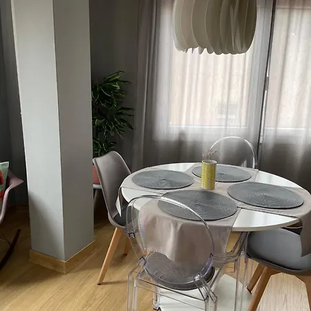 House Of Whales, Con Vistas Al Mar En Caión