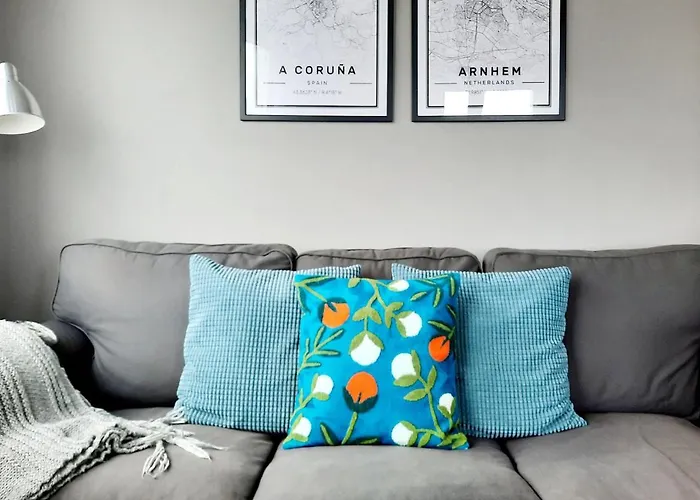 House Of Whales, Con Vistas Al Mar En Caion Cayón