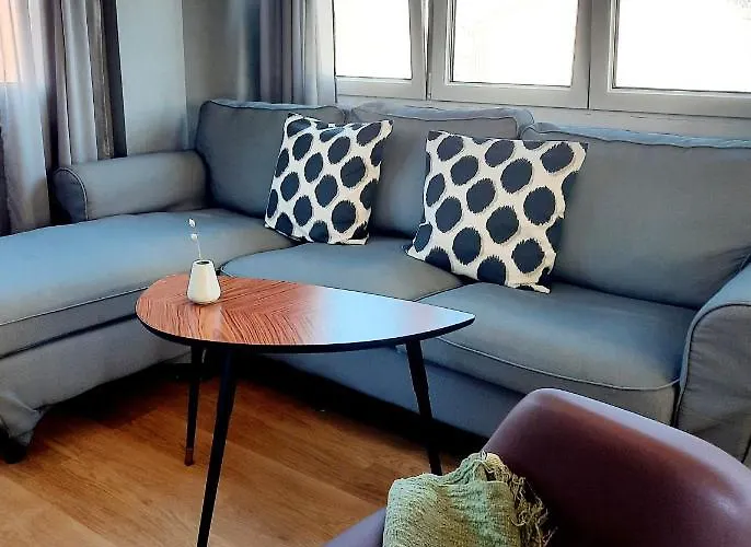 House Of Whales, Con Vistas Al Mar En Caion Διαμέρισμα *