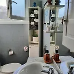 House Of Whales, Con Vistas Al Mar En Caion Διαμέρισμα